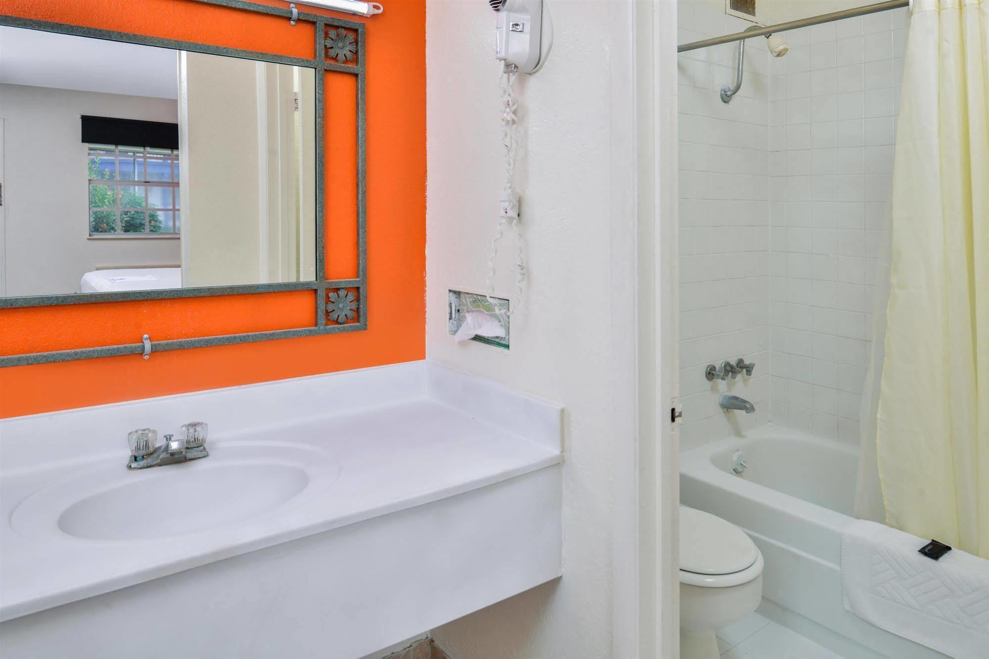 America'S Best Inn Montgomery Ngoại thất bức ảnh